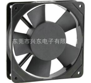 交流风扇的应用，解决了散热问题